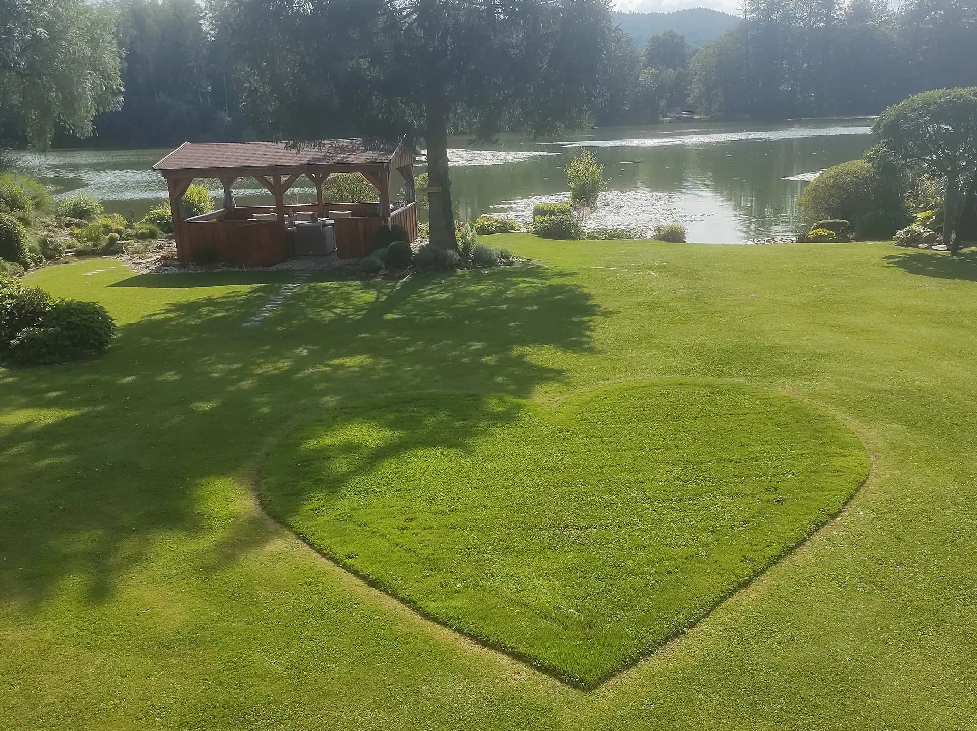 Realizace zahrady, Starý Plzenec — fotografie 2